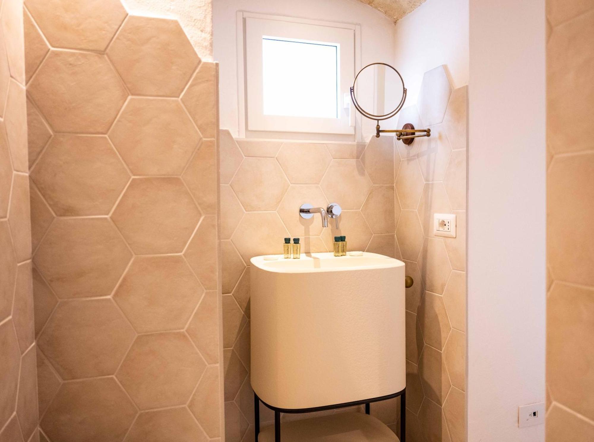 Готель Vecchia Mottola Wellness Екстер'єр фото
